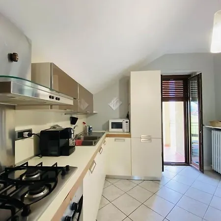 Lägenhet La Casa Di Aida *